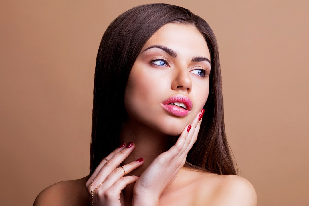 Dudak Renklendirme ve Kalıcı Makyaj İstanbul’da Güzelliğinizi Kalıcı Hale Getirin